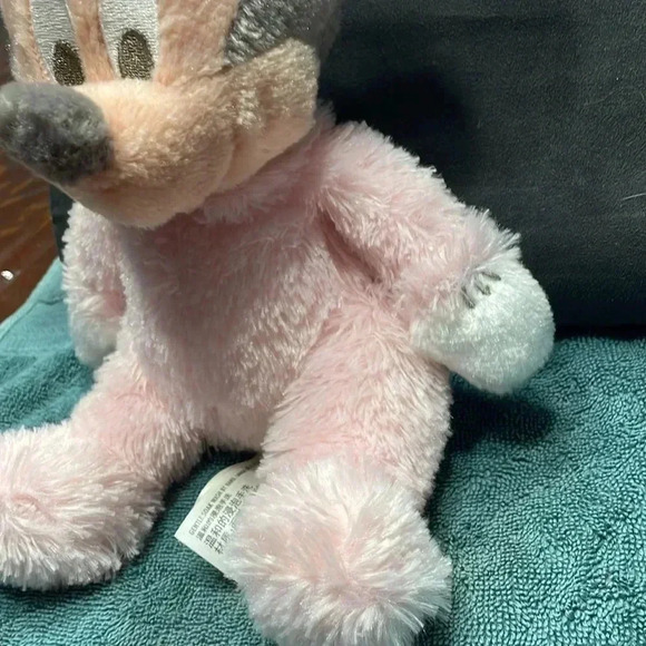 Disney toys/ Disney parks Minnie Mouse rattle plush - Picture 3 of 9